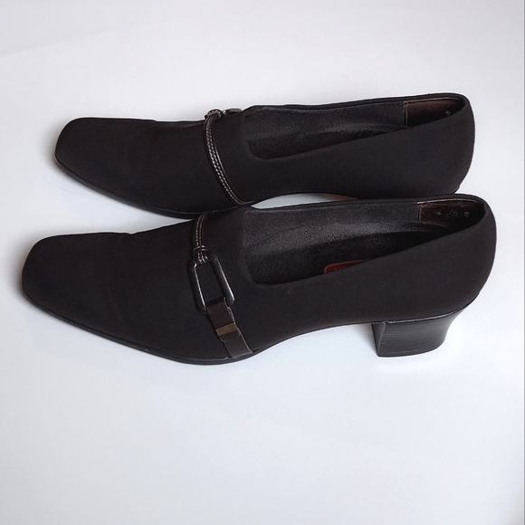 Munro Women's Size 9 Narrow. American Dark Brown Cindi Stretch Block Heel Pumps - Picture 5 of 13